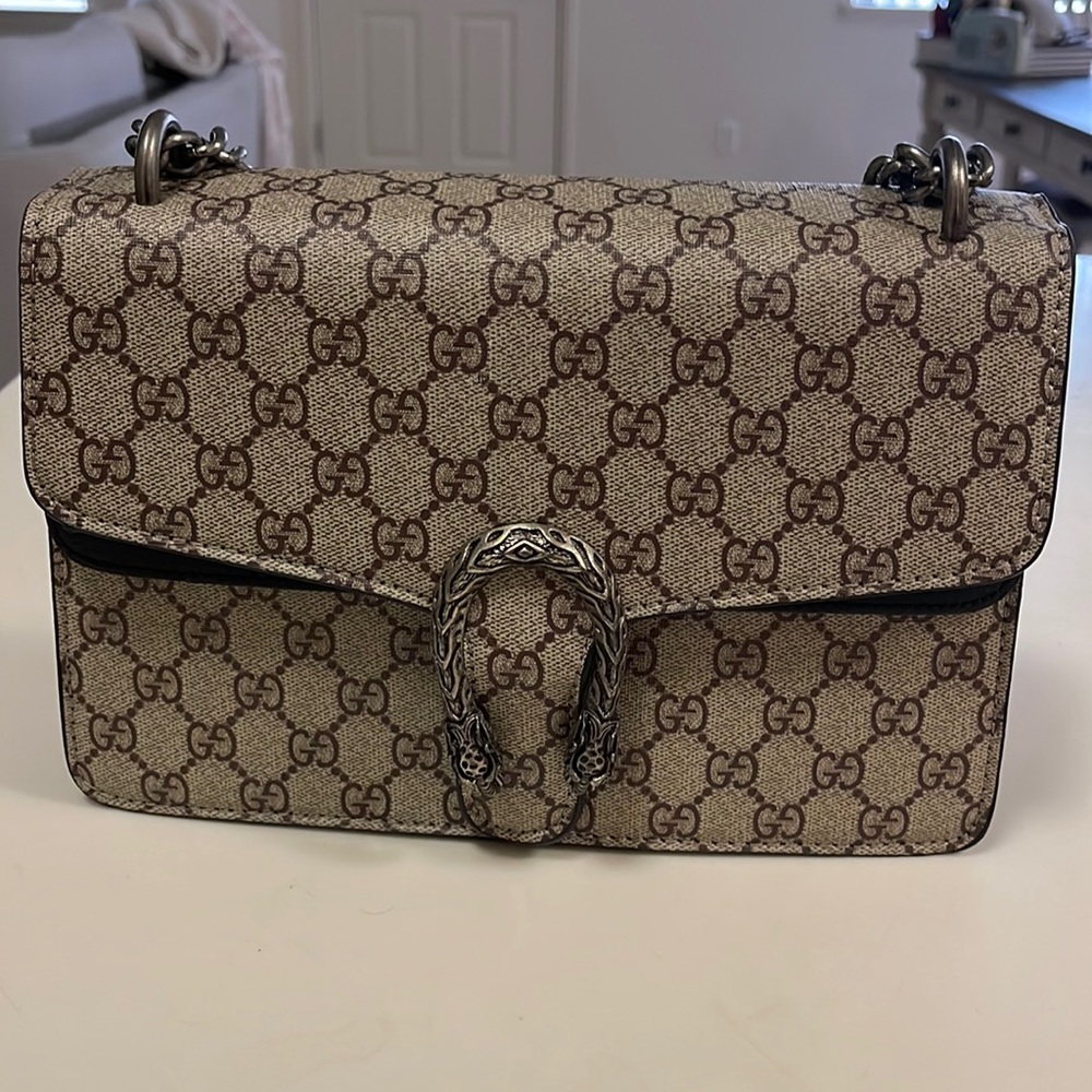 Gucci purse 👜